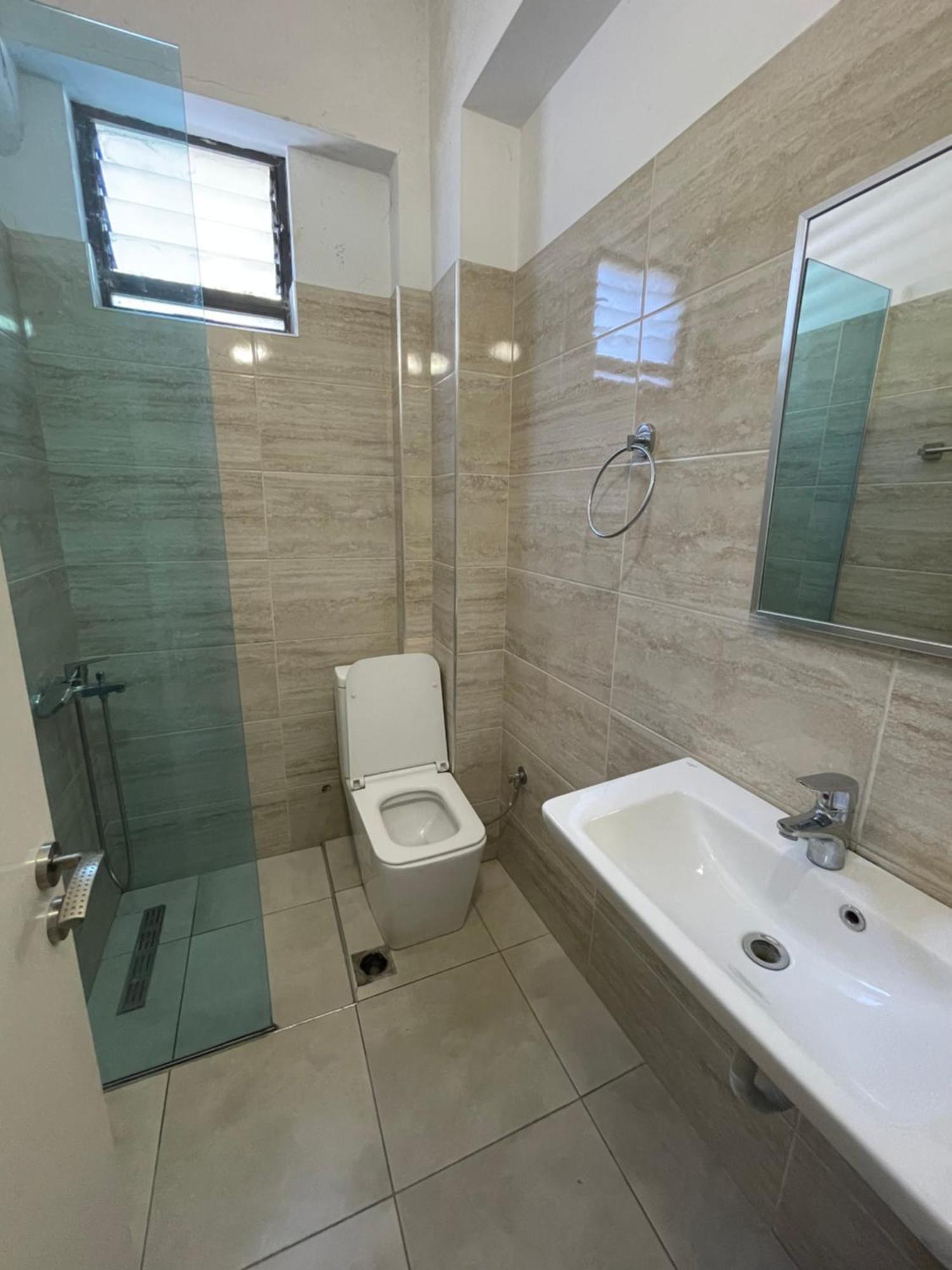 Hotel Freskia Sarandë エクステリア 写真